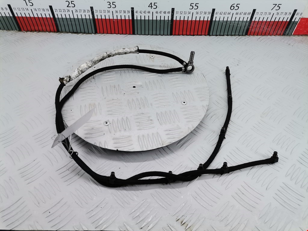 Трубка топливная AUDI A8 D3 2003-2010