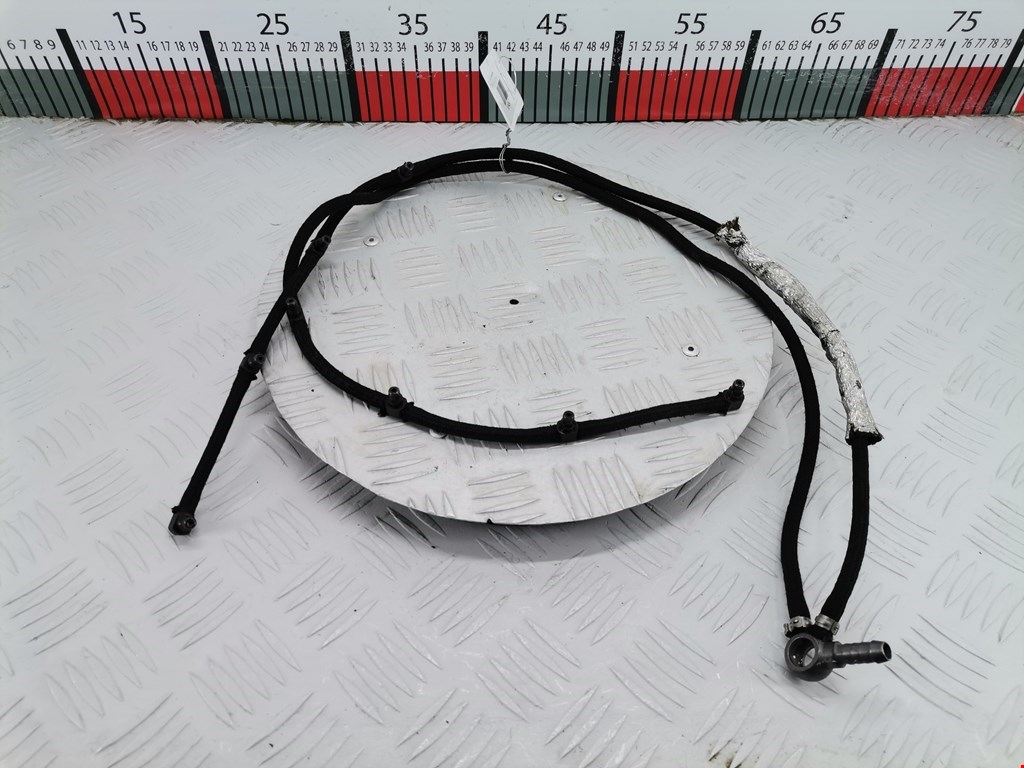 Трубка топливная AUDI A8 D3 2003-2010