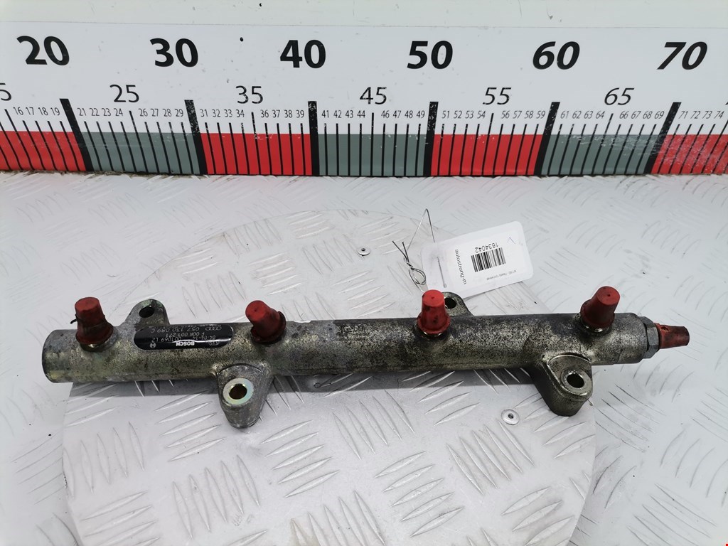 Рампа топливная (рейка) AUDI A8 D3 2003-2010