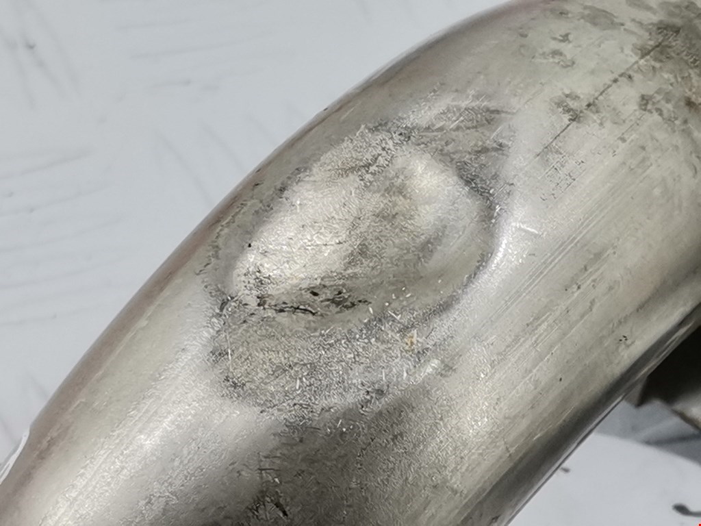 Патрубок интеркулера AUDI A8 D3 2003-2010