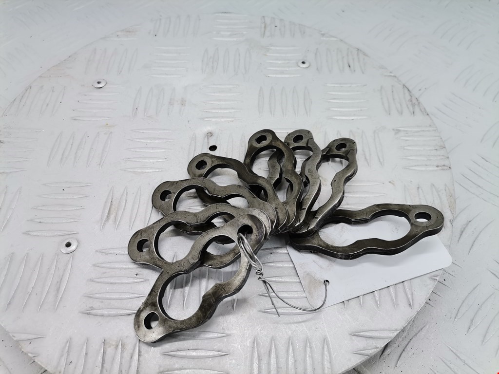 Кронштейн форсунки AUDI A8 D3 2003-2010