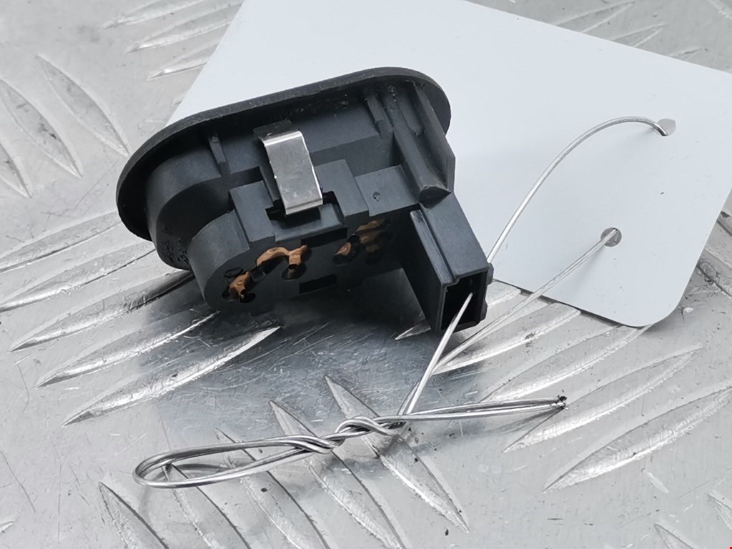 Кнопка стеклоподъемника OPEL Astra G 1998-2005