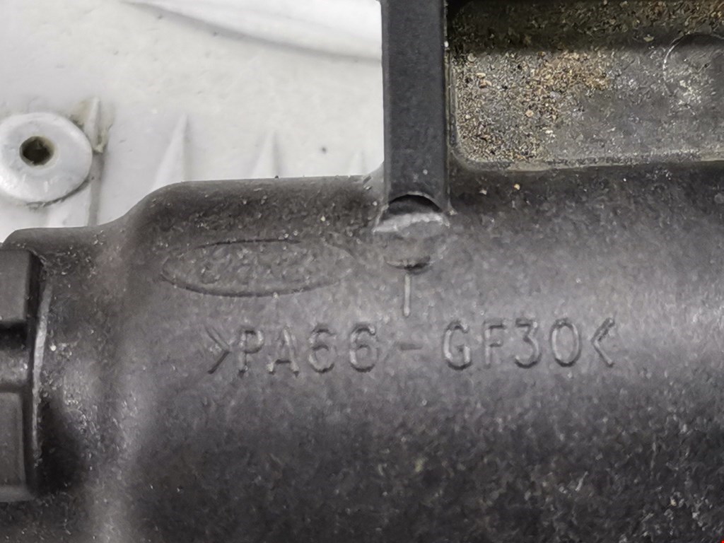 Корпус термостата FORD Focus I 1998-2005