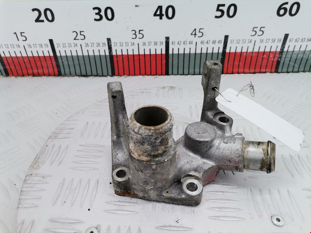 Тройник системы охлаждения FORD Focus I 1998-2005