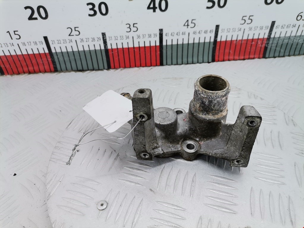 Тройник системы охлаждения FORD Focus I 1998-2005