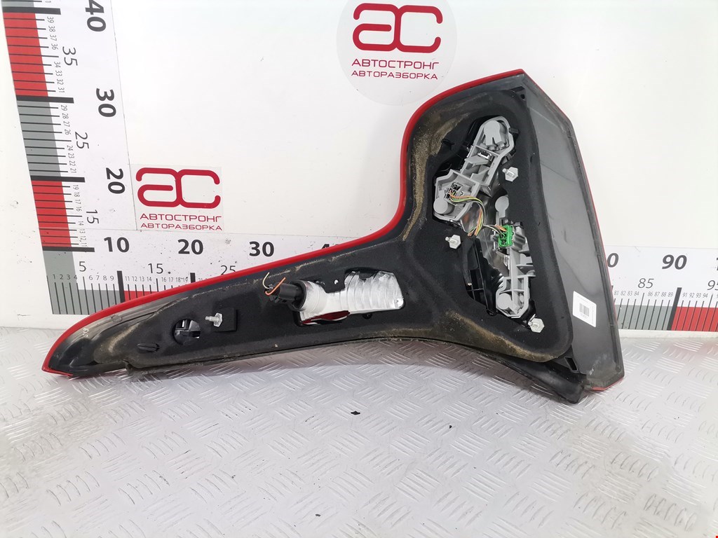 Фонарь задний левый VOLVO C30 2006-2013