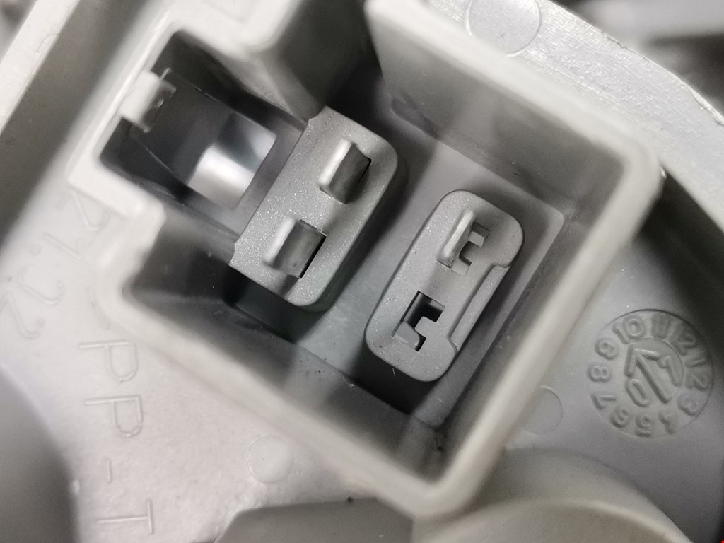 Фонарь задний левый VOLVO C30 2006-2013