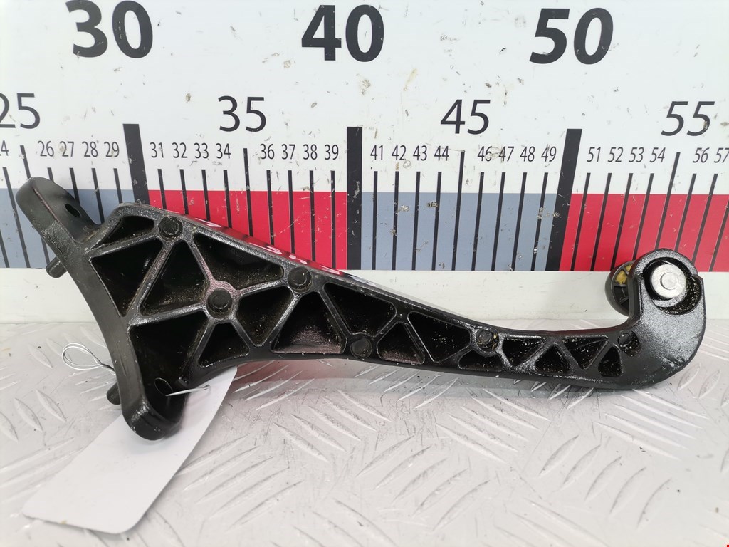 Ролик двери сдвижной (левый/правый средний верхний/нижний) PEUGEOT Partner 2008-2018