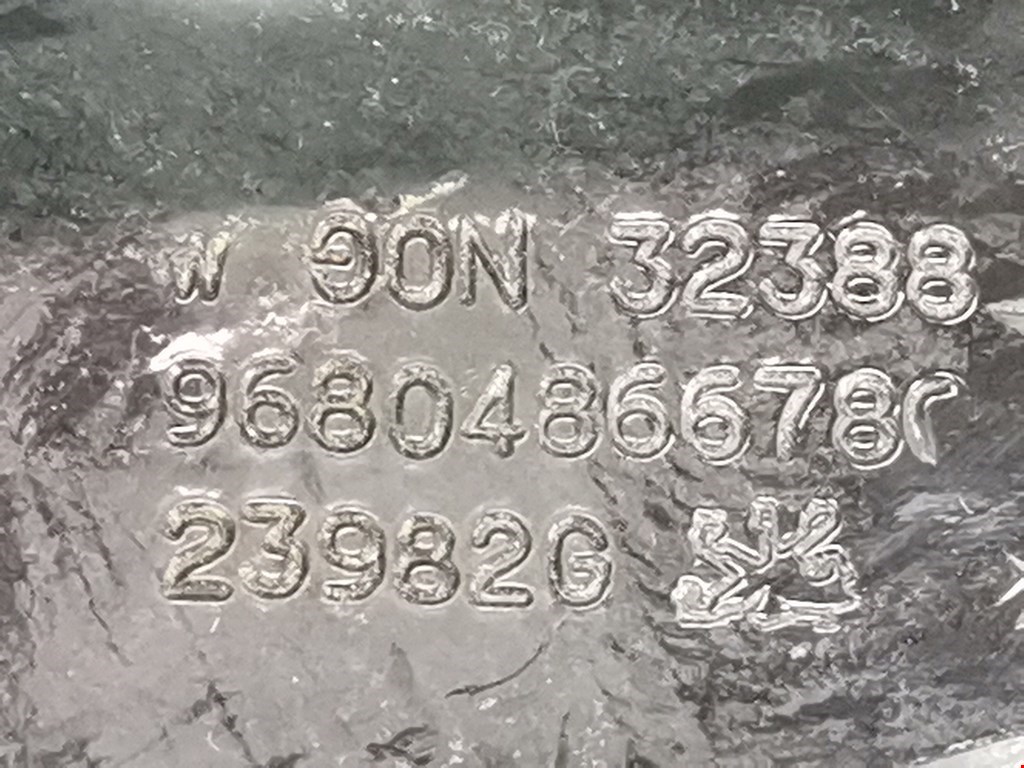 Ролик двери сдвижной (левый/правый средний верхний/нижний) PEUGEOT Partner 2008-2018