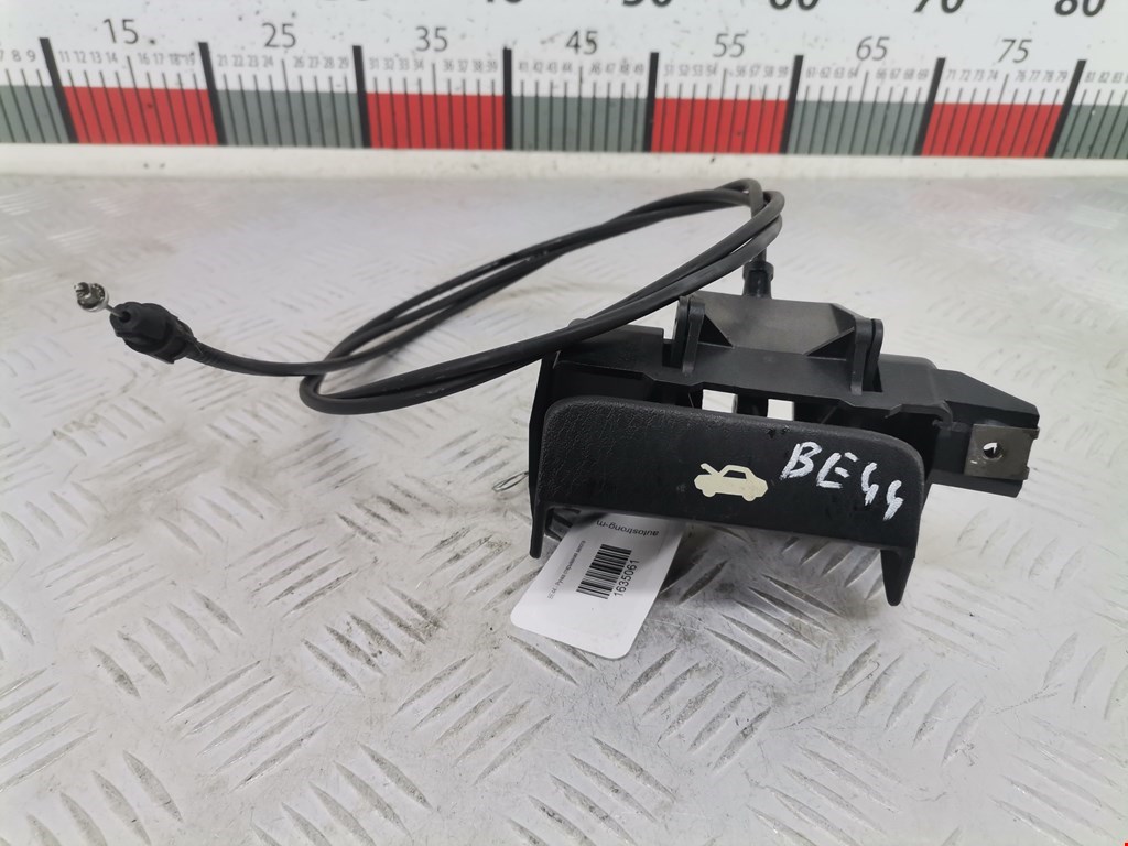 Ручка открывания капота CHRYSLER Voyager III GS 1995-2000