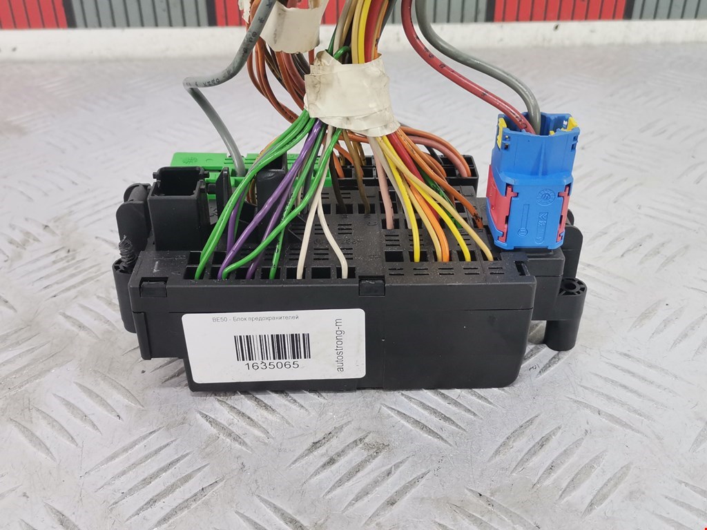 Датчик уровня в бачок омывателя PEUGEOT 406 1995-1999