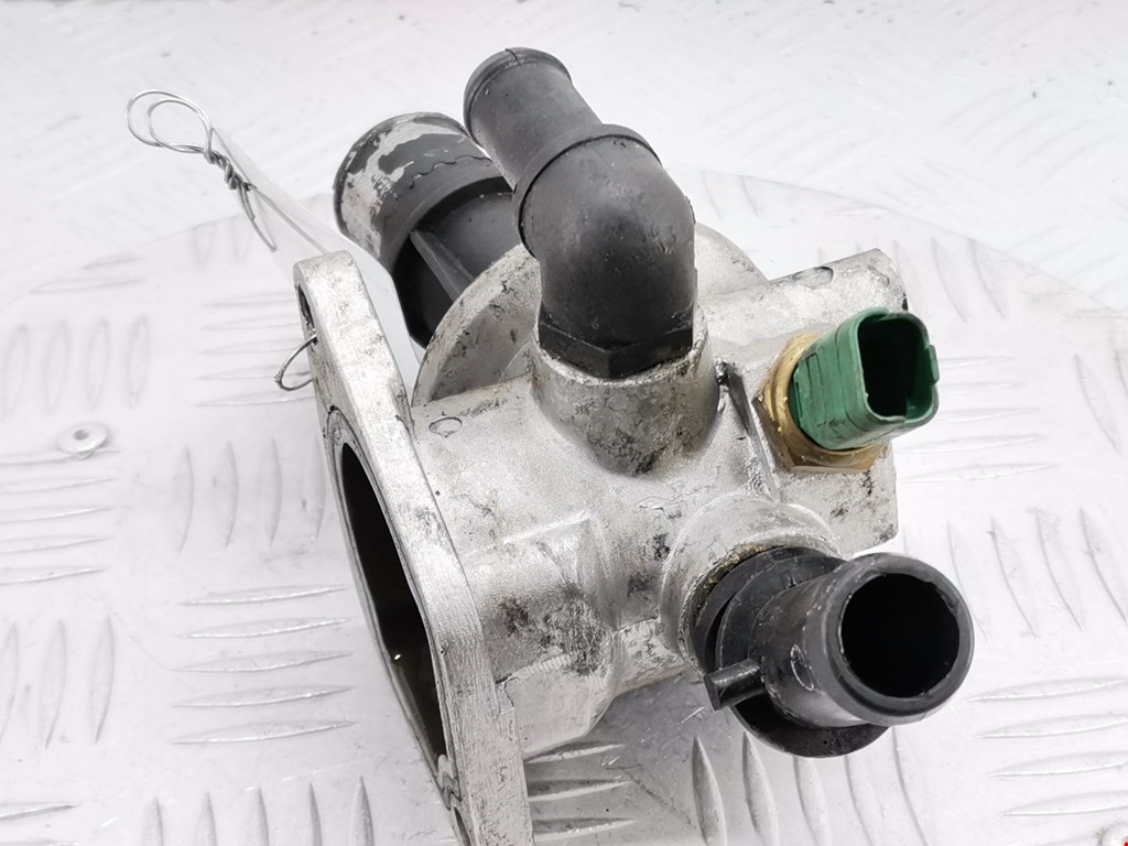 Корпус термостата OPEL Combo C 2001-2011