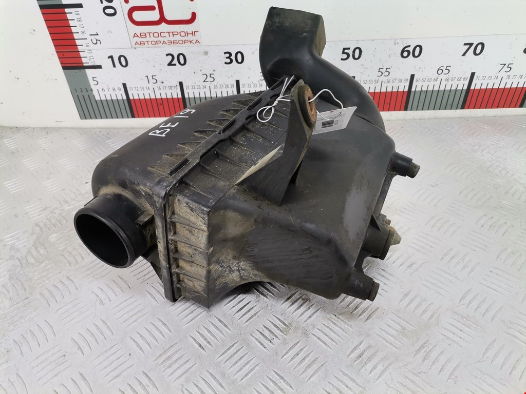 Корпус воздушного фильтра JEEP Cherokee XJ 1984-2001