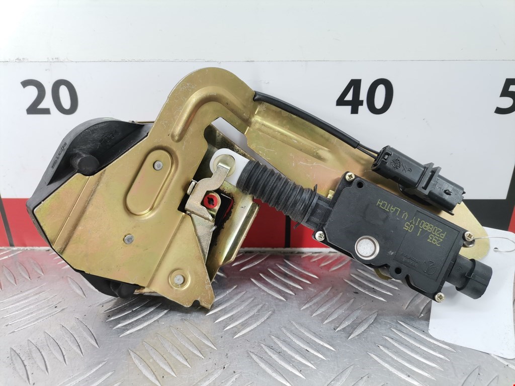 Замок двери задней левой CITROEN C8 2002-2014