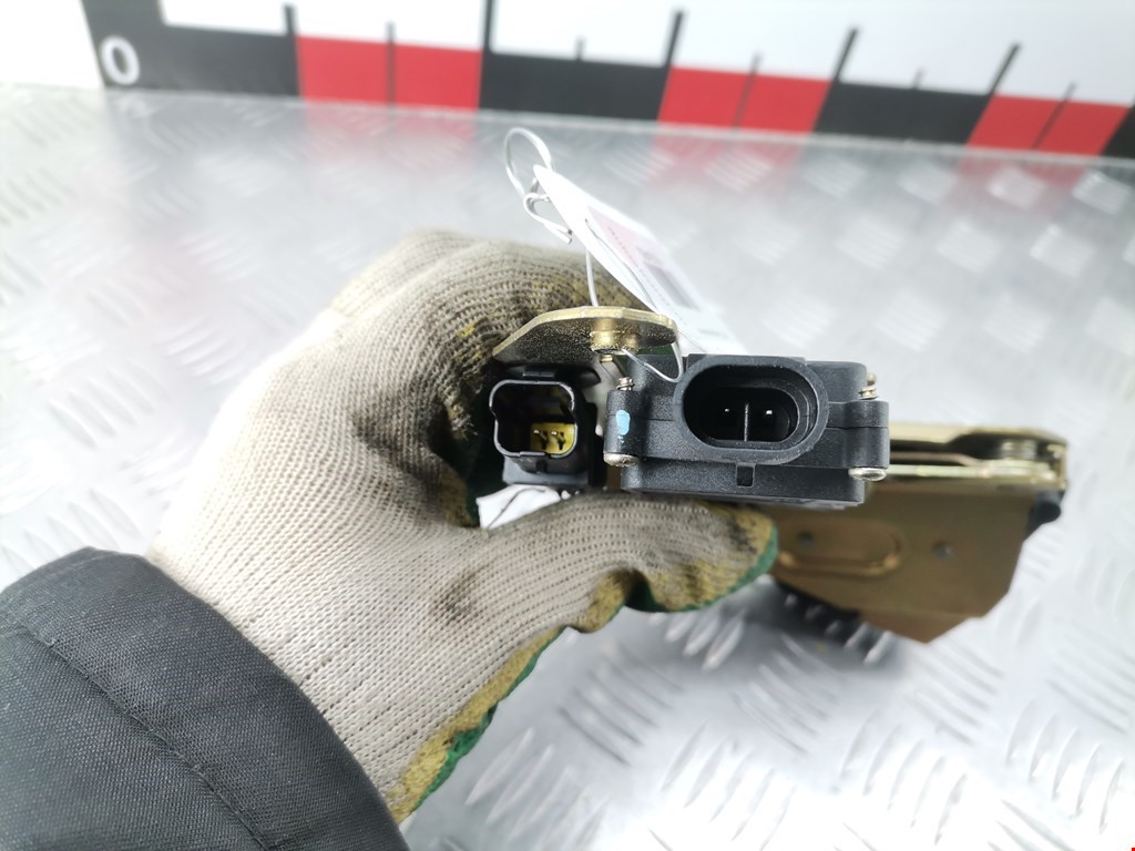 Замок двери задней левой CITROEN C8 2002-2014