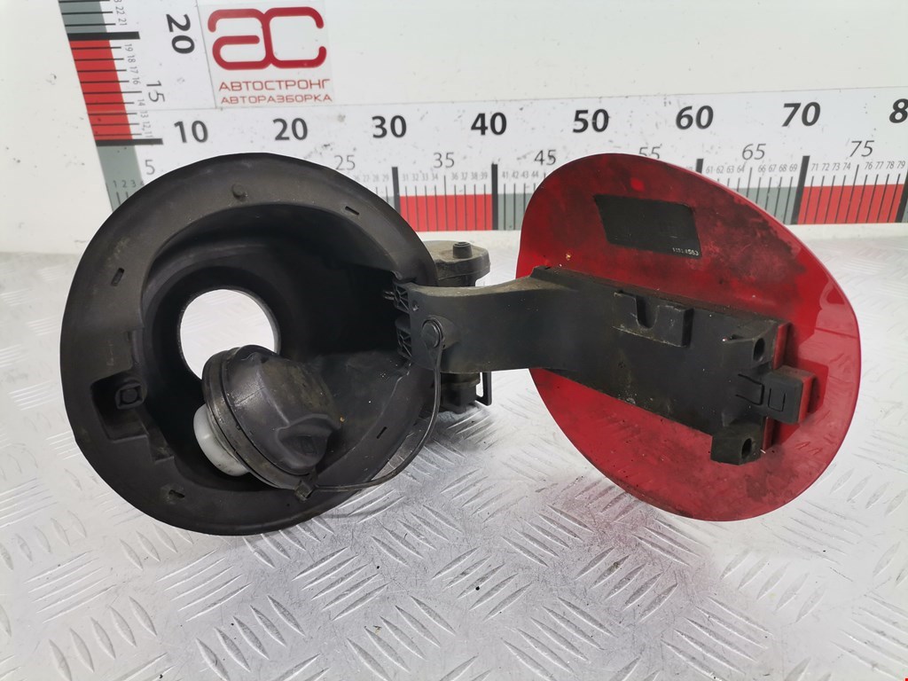 Лючок бензобака OPEL Astra J 2009-2017