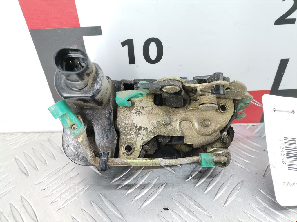 Замок двери задней левой JEEP Cherokee XJ 1984-2001