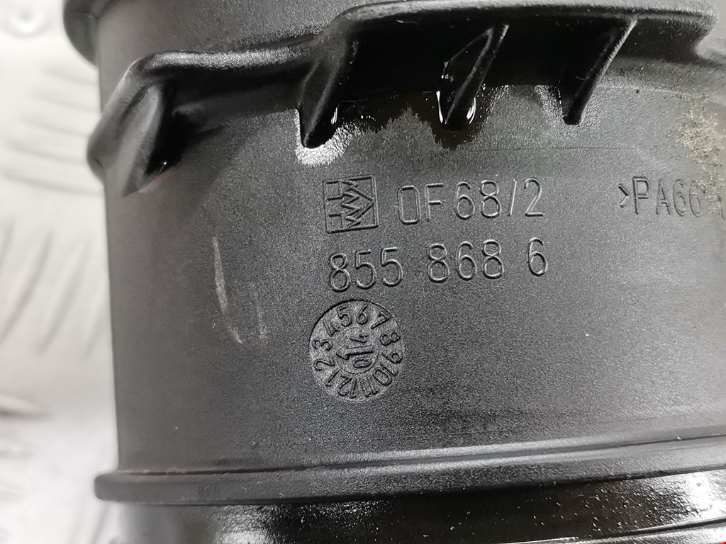 Корпус масляного фильтра AUDI A8 D3 2003-2010