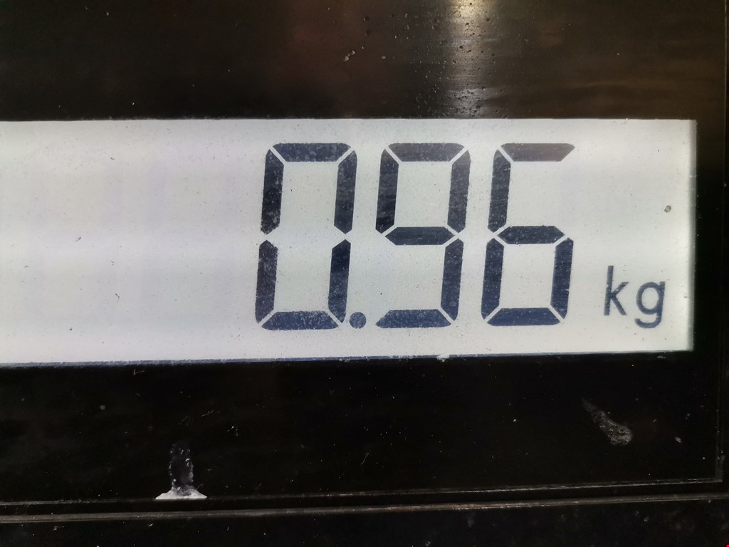 Корпус масляного фильтра AUDI A8 D3 2003-2010