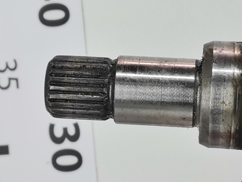 Полуось (привод, приводной вал) передняя левая CITROEN C4 Cactus 2014-н.в.