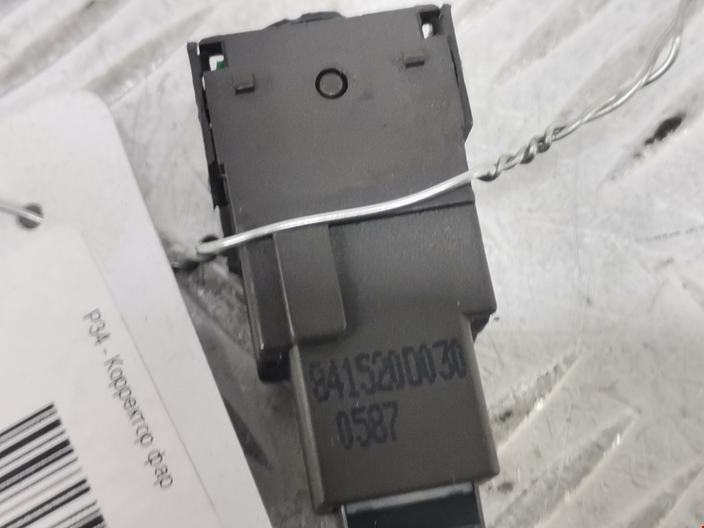 Кнопка корректора фар TOYOTA Yaris II XP50 2005-2011