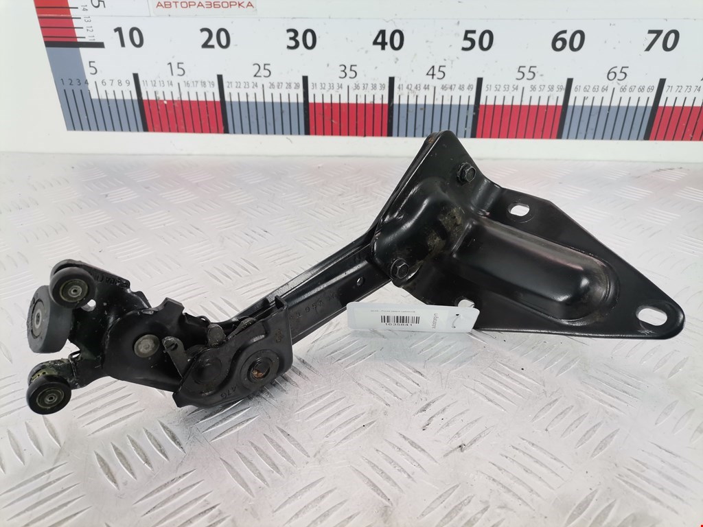 Ролик двери сдвижной (левый/правый средний верхний/нижний) CHRYSLER Voyager III GS 1995-2000