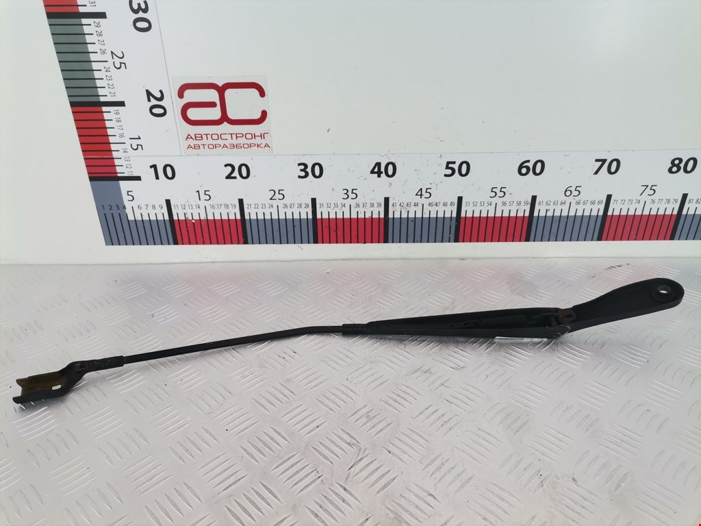 Поводок дворников передний левый/ правый VOLVO C30 2006-2013
