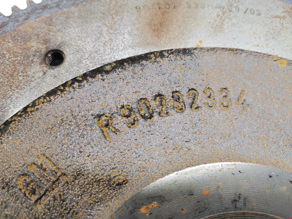 Маховик (демпфер сцепления) OPEL Corsa C 2000-2006