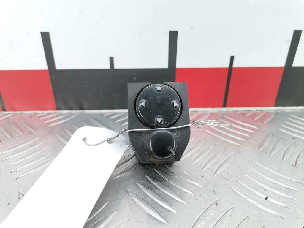 Блок управления зеркалами AUDI A4 B5 1995-2001