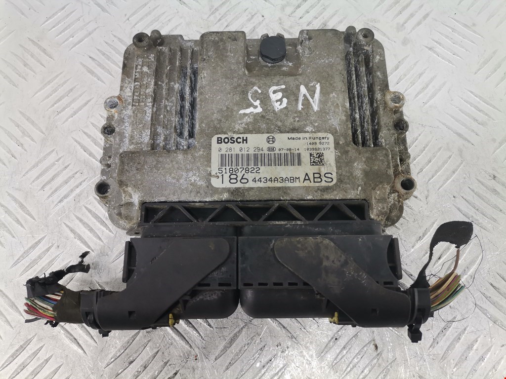 Блок управления двигателя (ЭБУ) FIAT Multipla 1998-2010