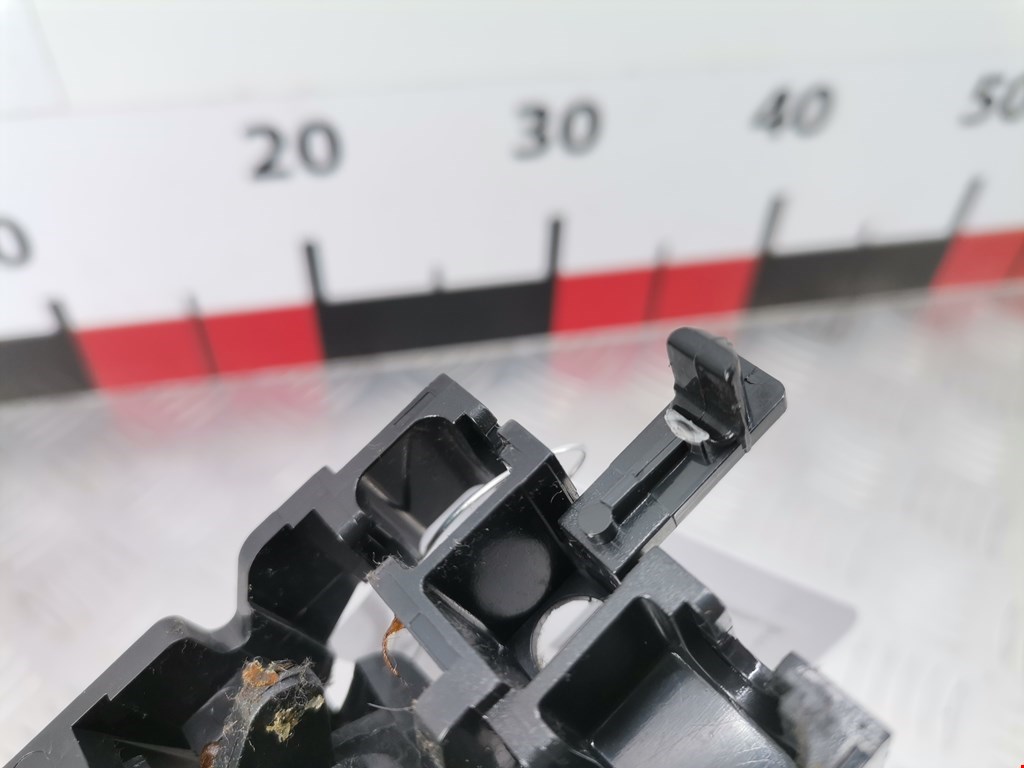 Ручка дверная передняя внутренняя левая TOYOTA Avensis 2003-2008