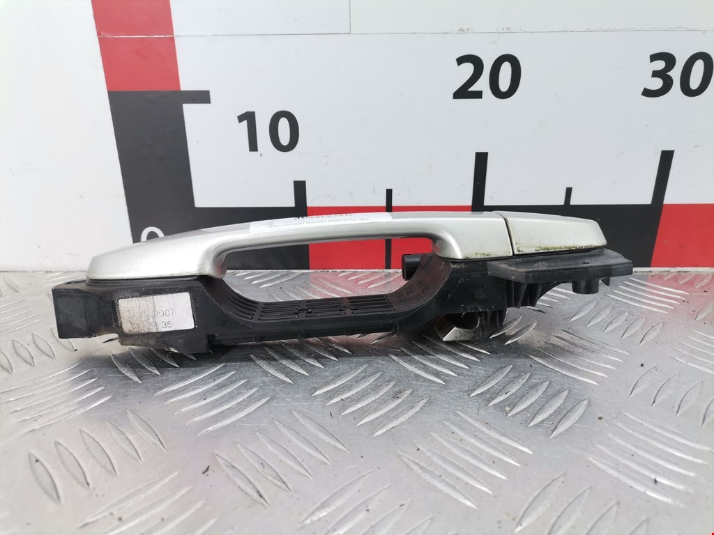 Ручка двери передней наружная левая TOYOTA Avensis 2003-2008