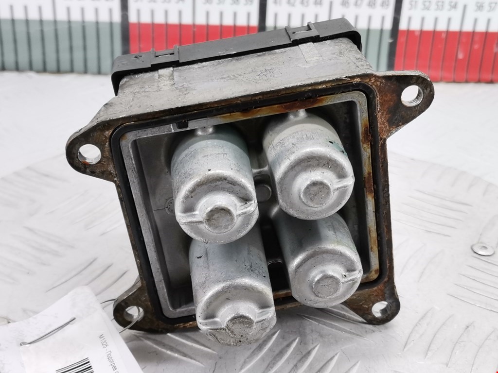 Подогрев охлаждающей жидкости Mercedes C-Class (W203) (2000-2008)