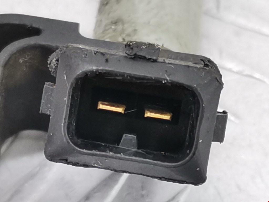 Датчик положения коленвала FORD Mondeo III 2000-2007