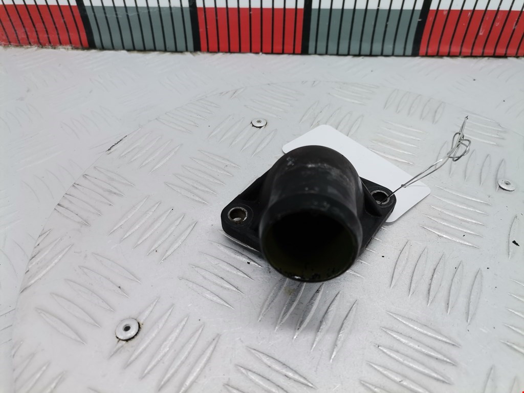 Корпус термостата VOLKSWAGEN Passat B5 1997-2005