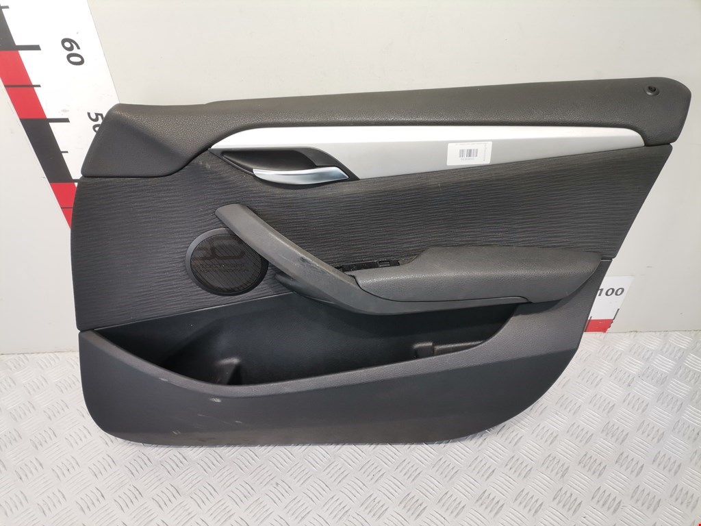 Обшивка двери передняя правая BMW X1 E84 2009-2015