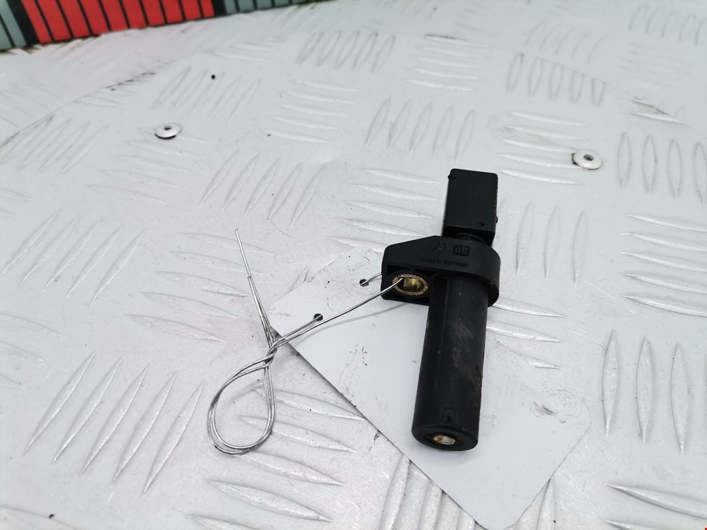 Датчик коленвала Mercedes Sprinter 2 (W906) (2006-2016)