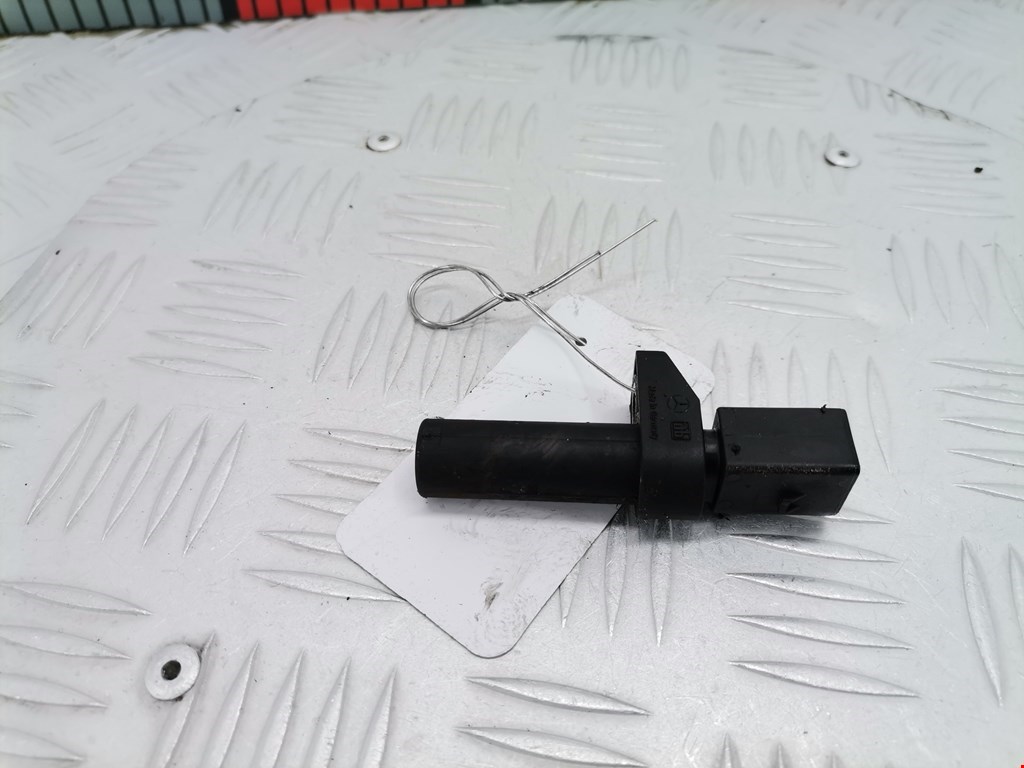 Датчик положения коленвала MERCEDES-BENZ Sprinter 906 2006-2018