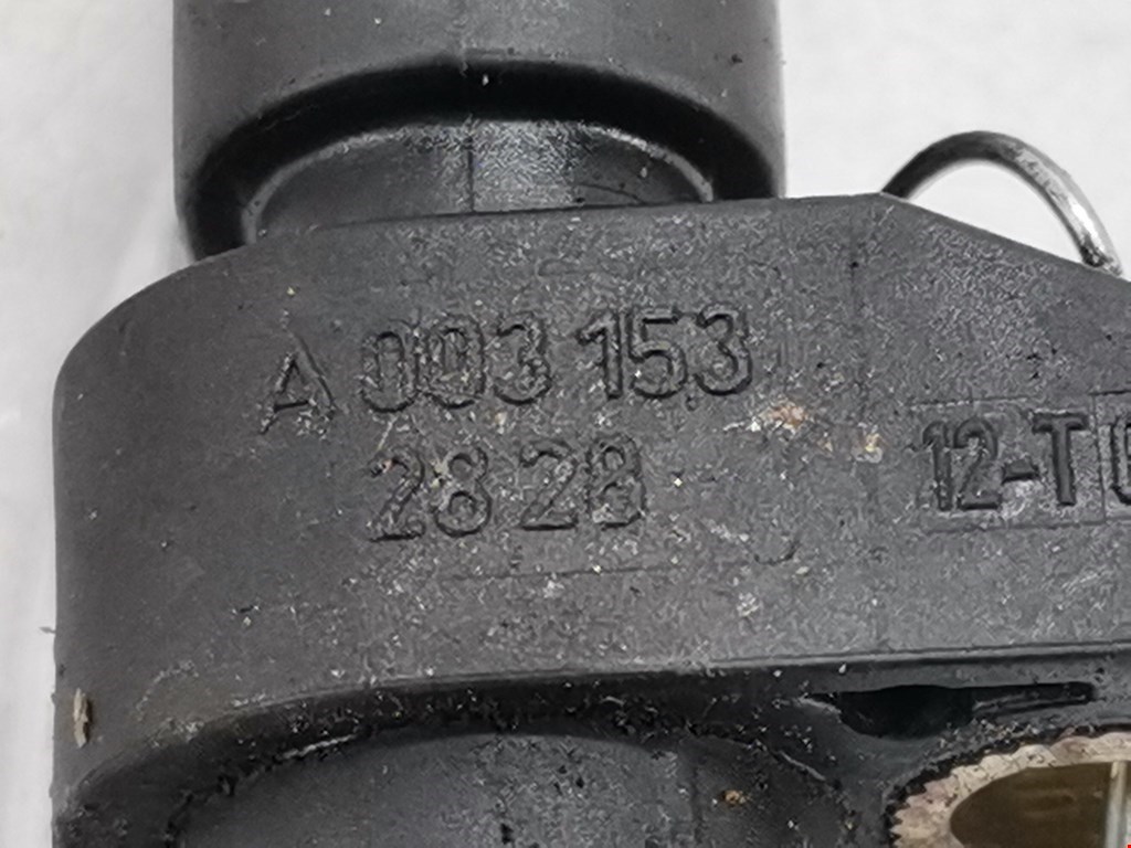 Датчик положения коленвала MERCEDES-BENZ Sprinter 906 2006-2018