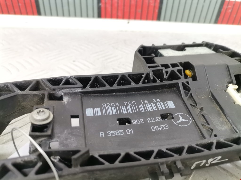 Кронштейн ручки MERCEDES-BENZ E-Class W212, S212, C207 2009-2016