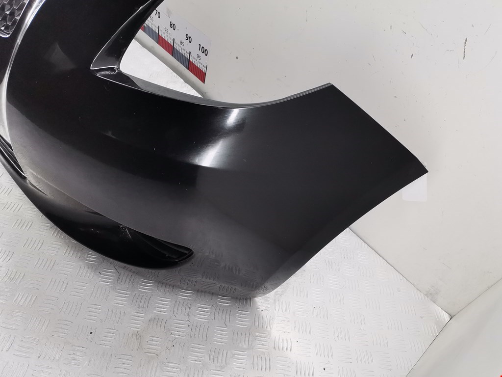 Бампер передний TOYOTA Yaris II XP50 2005-2011