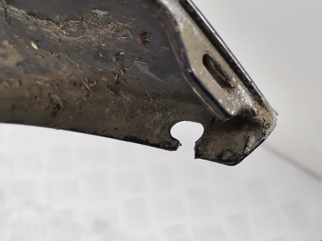 Бампер передний TOYOTA Yaris II XP50 2005-2011