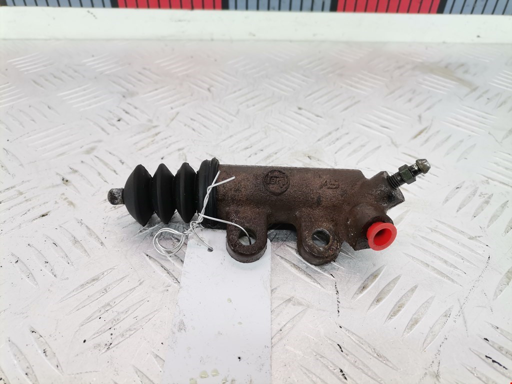 Цилиндр сцепления рабочий TOYOTA Avensis 2003-2008