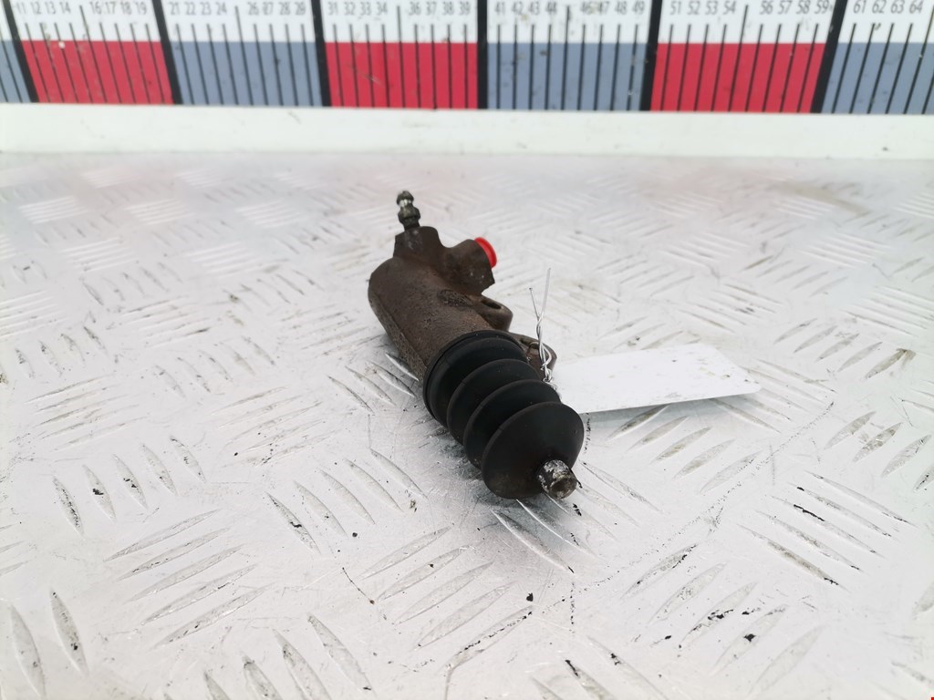 Цилиндр сцепления рабочий TOYOTA Avensis 2003-2008