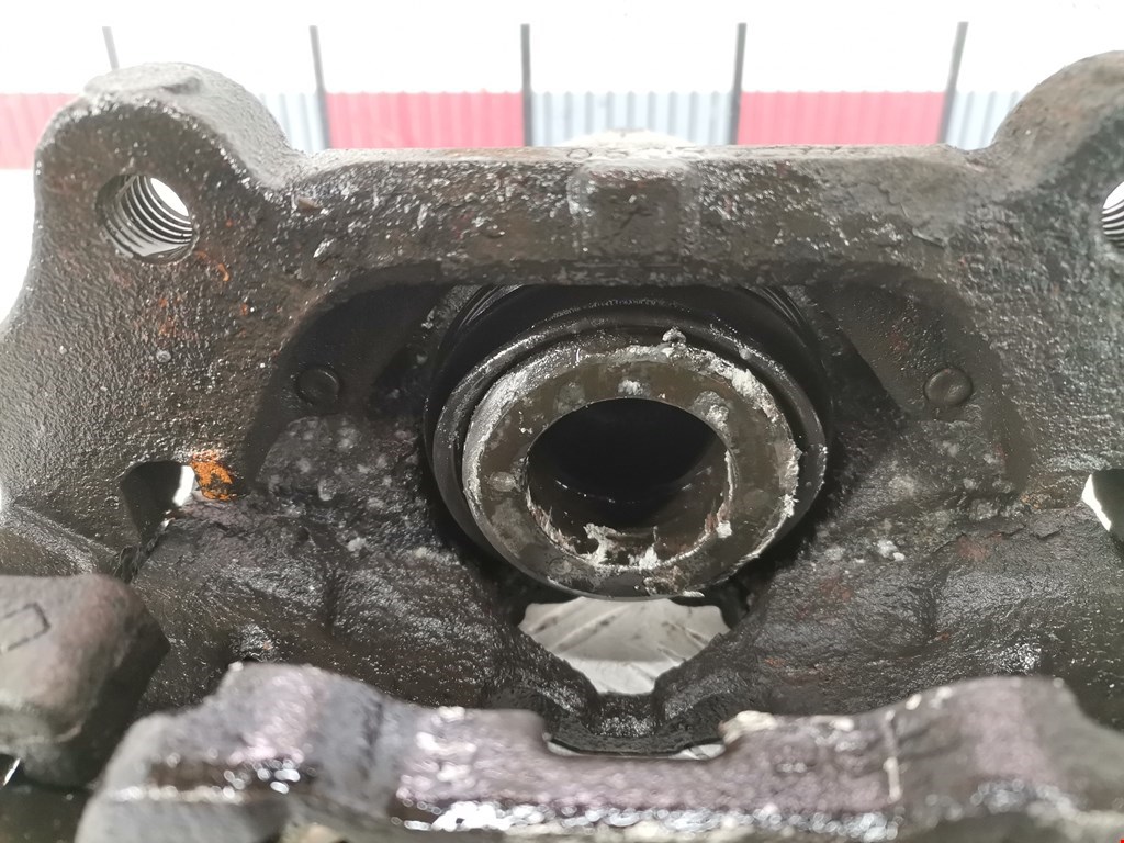 Суппорт передний левый OPEL Vectra Vectra C 2002-2008