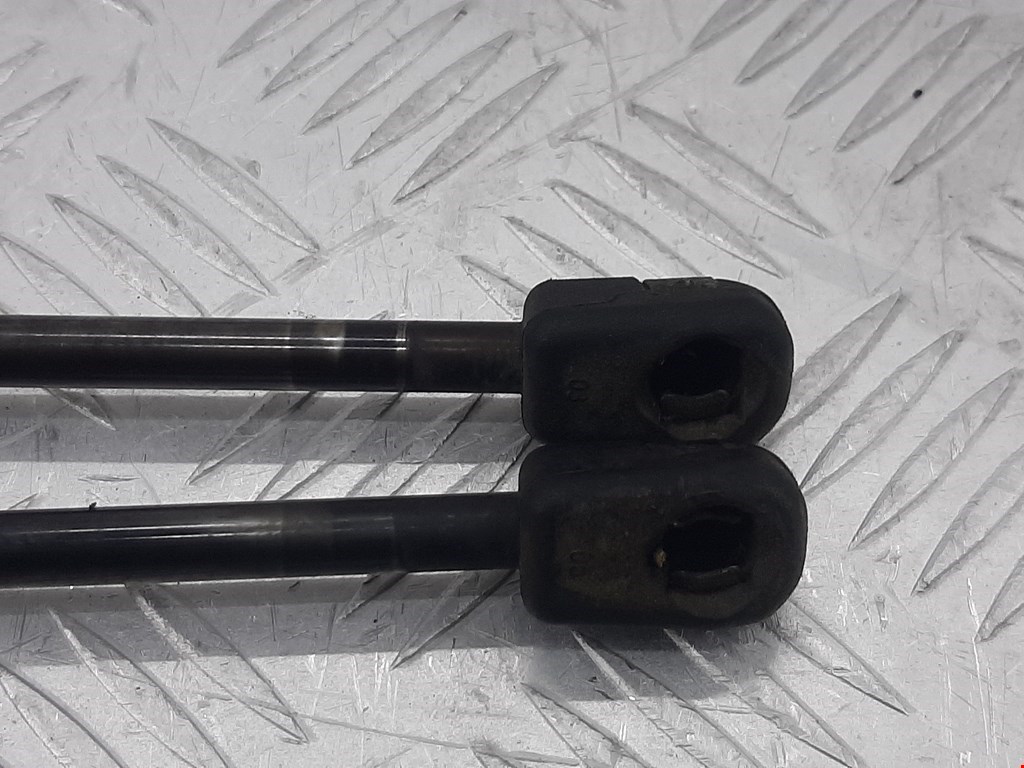 Амортизатор крышки (двери) багажника OPEL Corsa D 2006-2014