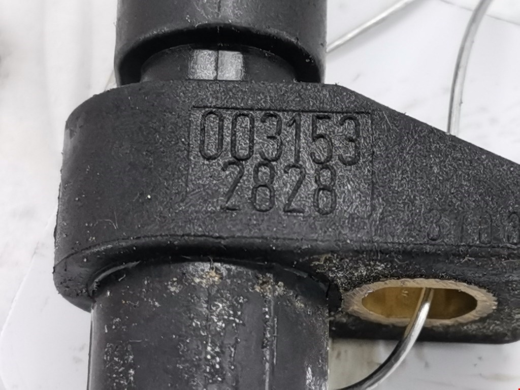 Датчик положения коленвала MERCEDES-BENZ E-Class W211, S211 2002-2009