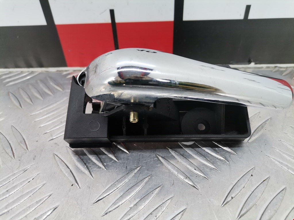 Ручка дверная задняя внутренняя левая ALFA ROMEO 156 1997-2007