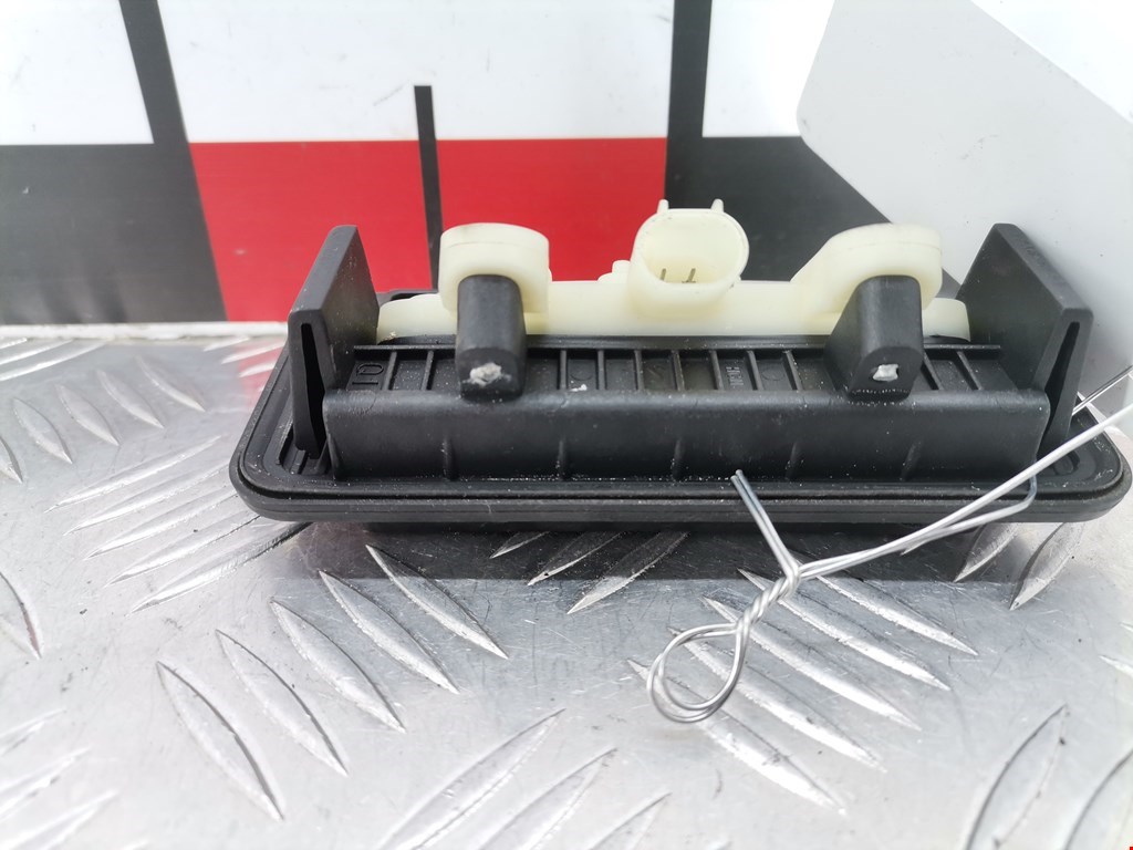 Ручка двери багажника наружная MERCEDES-BENZ E-Class W212, S212, C207 2009-2016