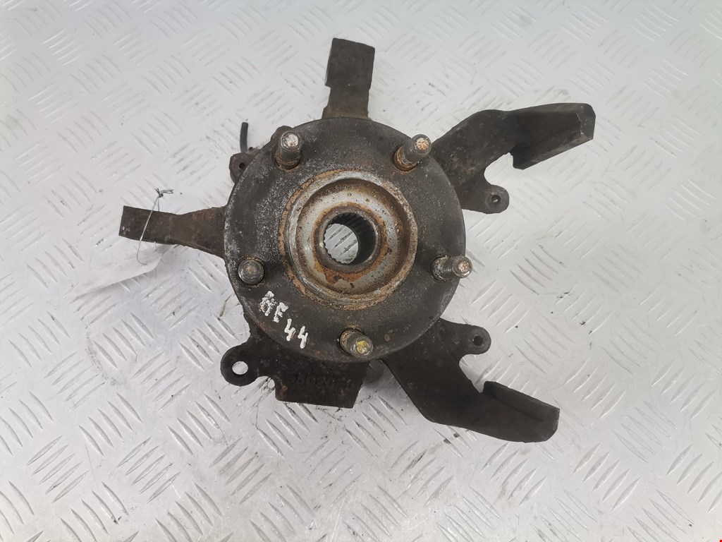 Ступица передняя правая CHRYSLER Voyager III GS 1995-2000